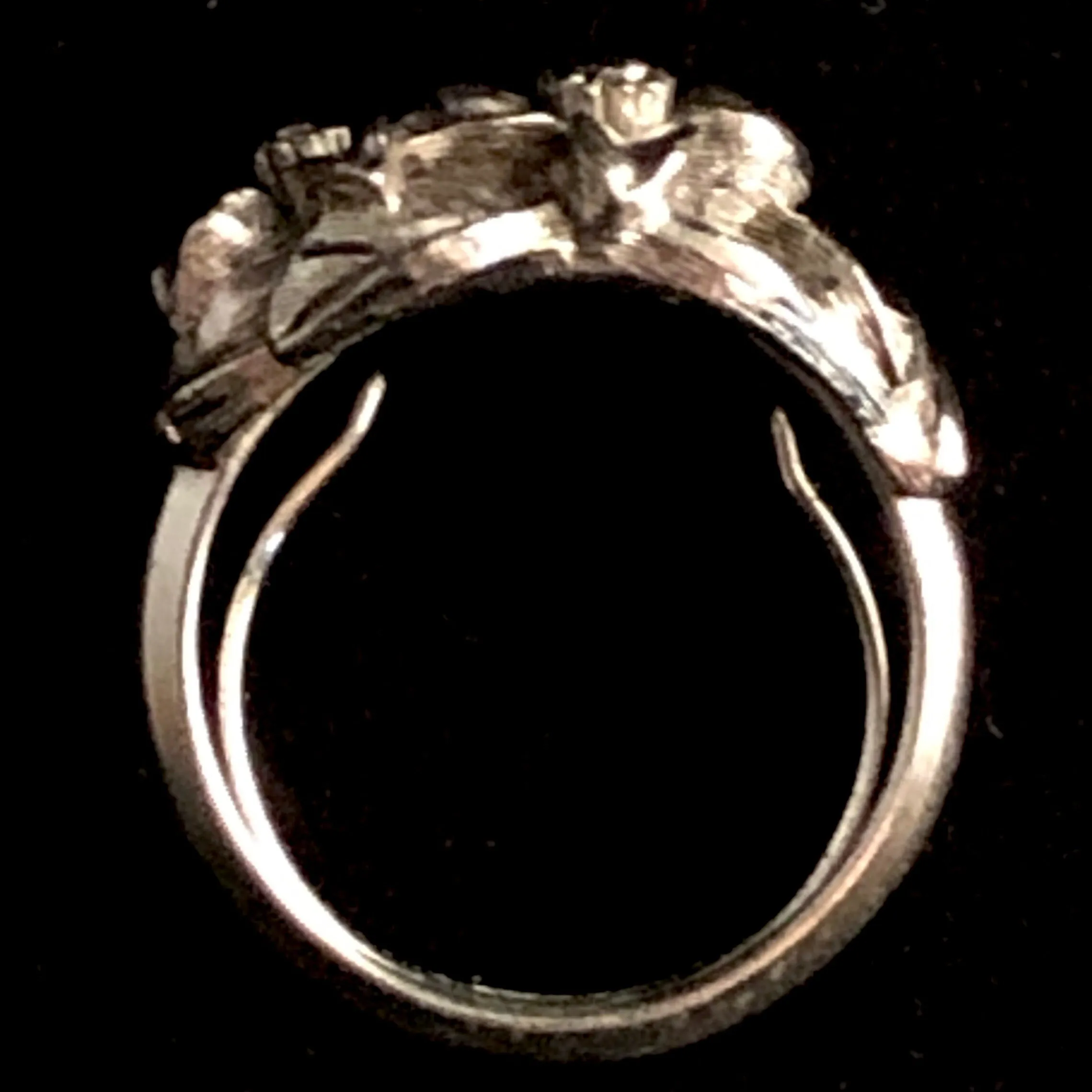 1975 Avon Orchard Blossoms Ring