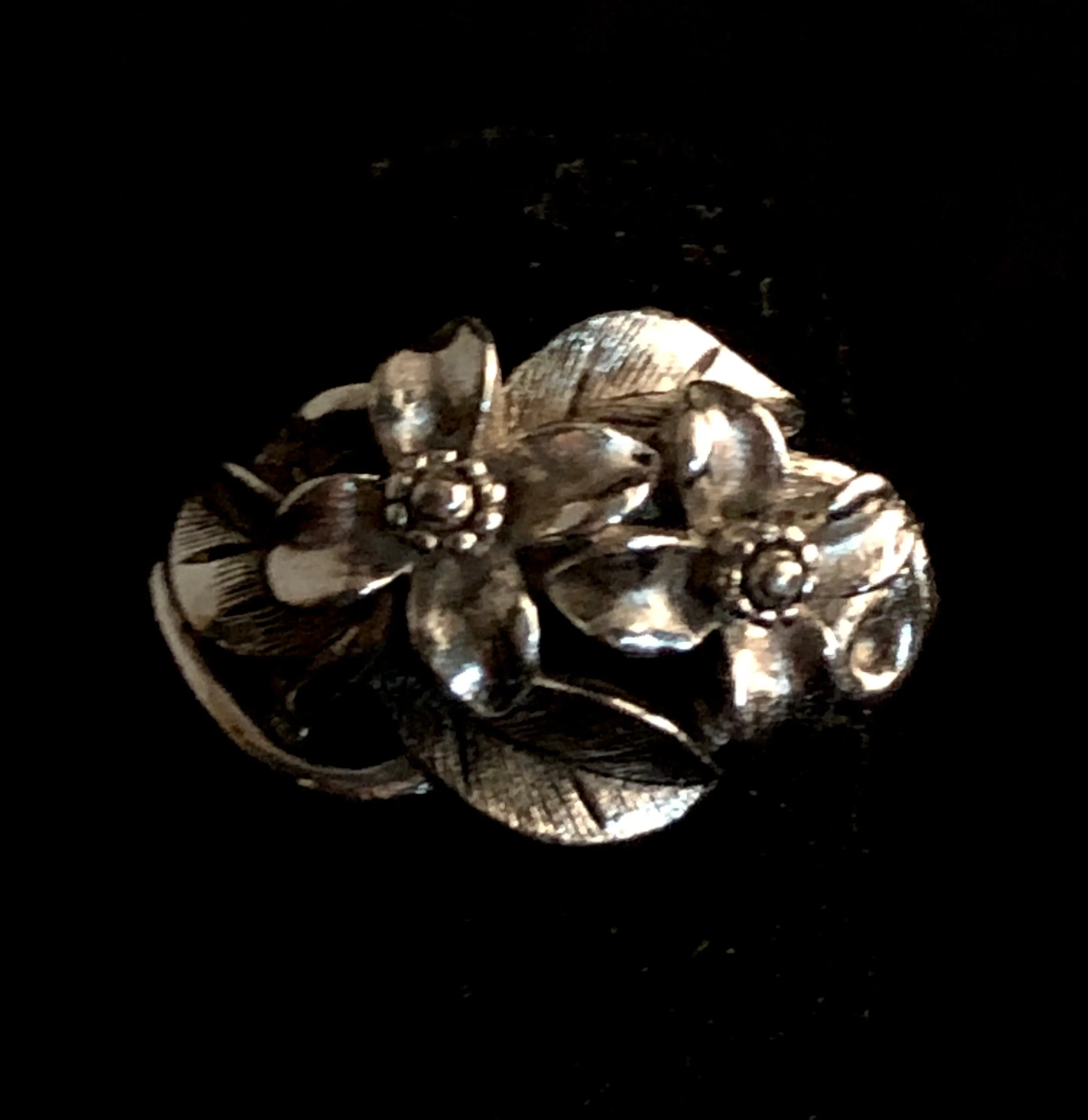 1975 Avon Orchard Blossoms Ring