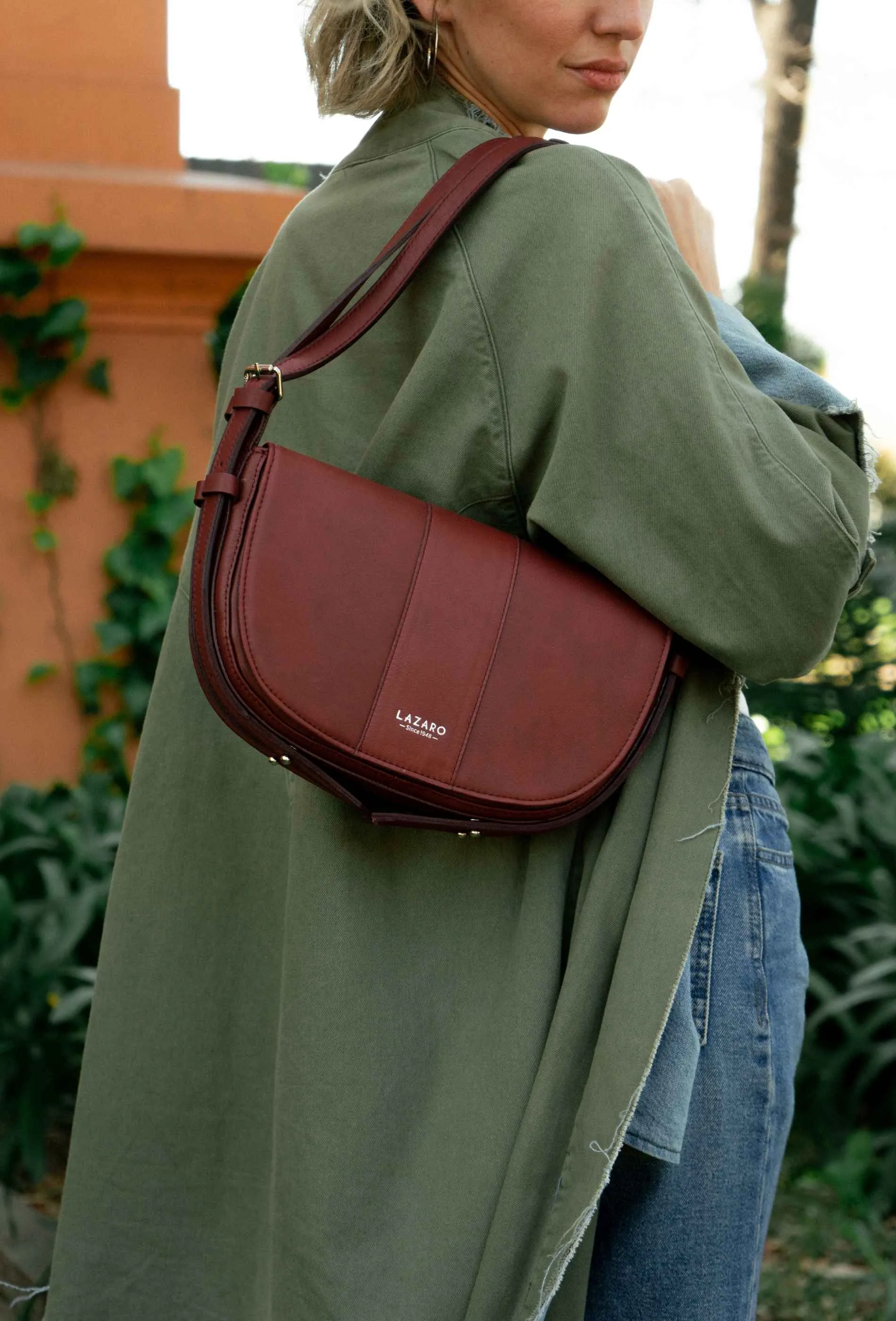 Burgundy Leather Shoulder Bag Montana