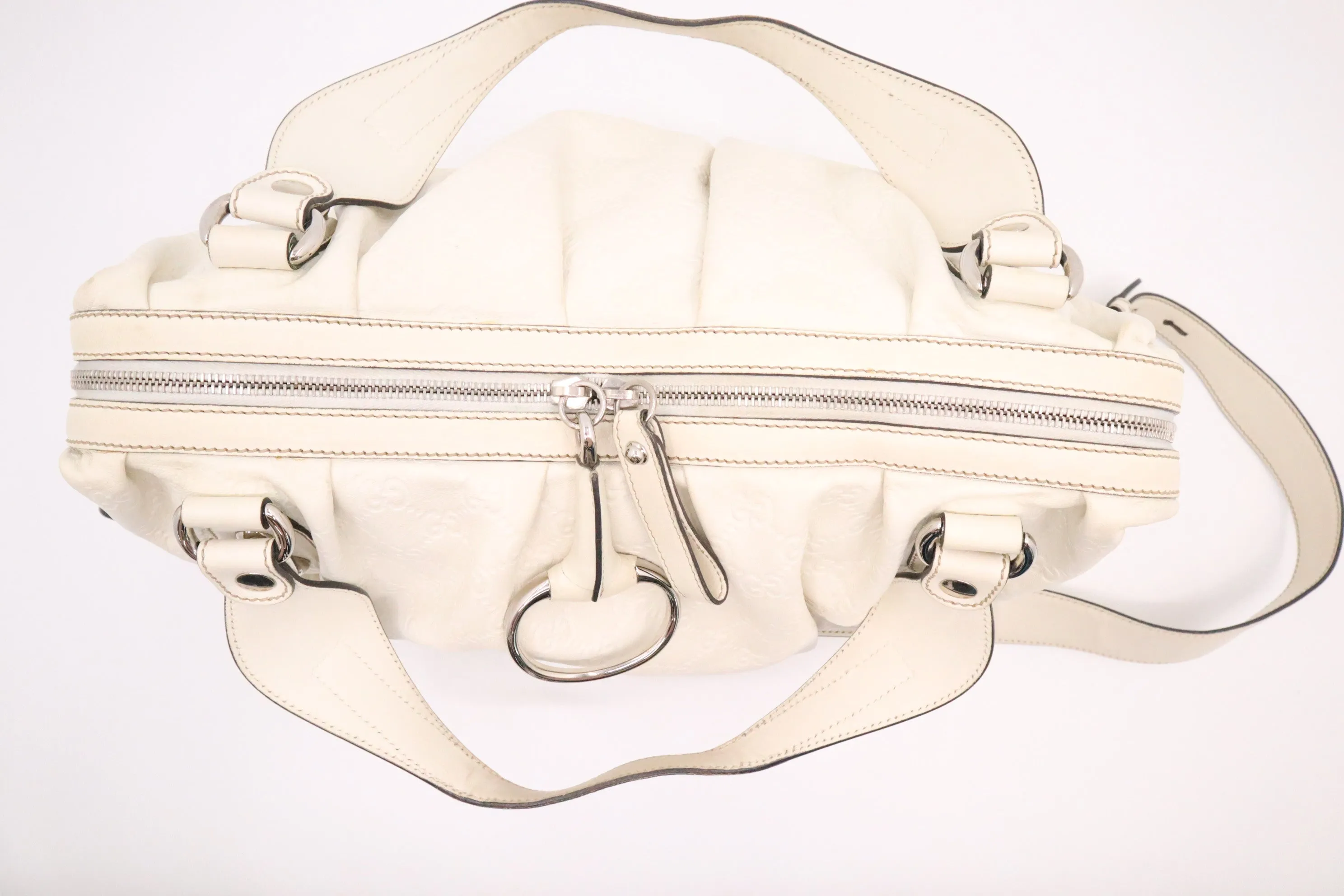 Gucci Boston Bag in Off White Guccissima Leather