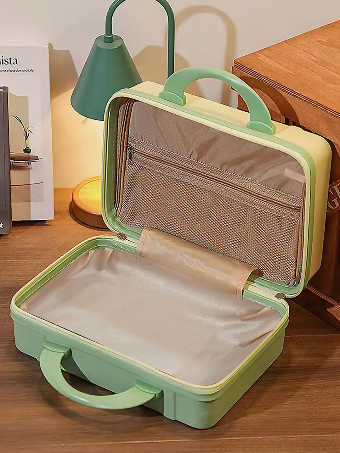 Little Surprise Box Hardcase Travel Suitcase for Kids