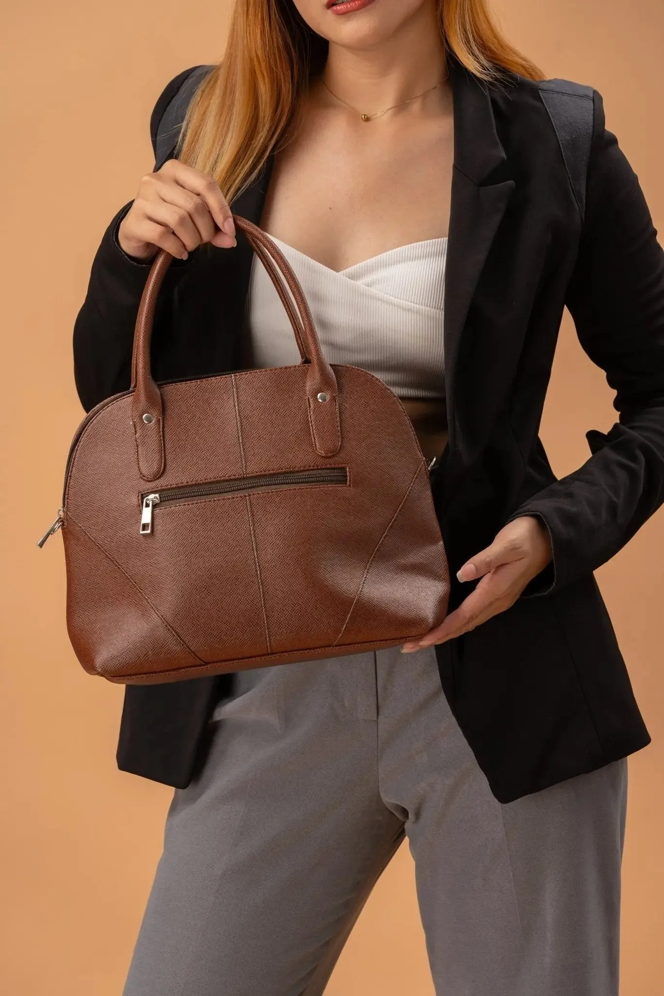 MEREDITH Alma Sling Bag in Choco Brown