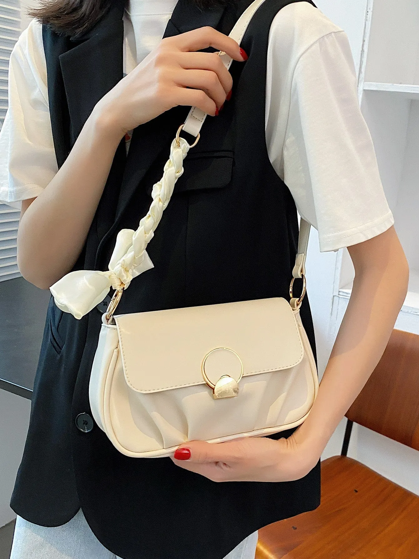 Metal Lock Shoulder Bag