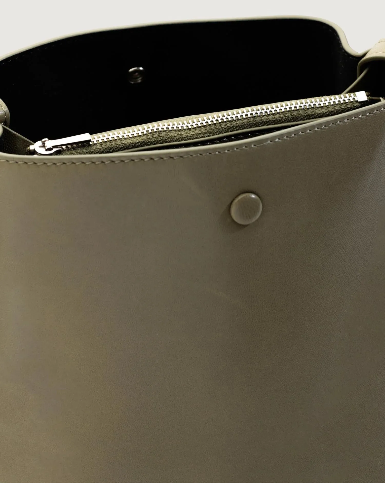 Phoebe Bucket | Martini Lambskin