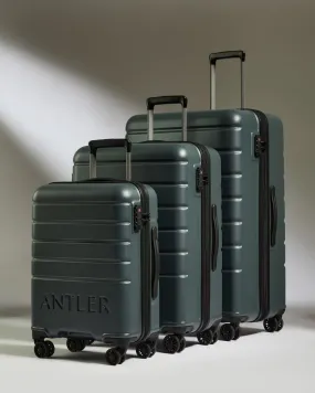 Suitcase Set in Granite Grey - Logo